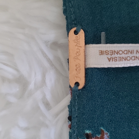 Free People | size xsmall | love grows green romper - Picture 11 of 13